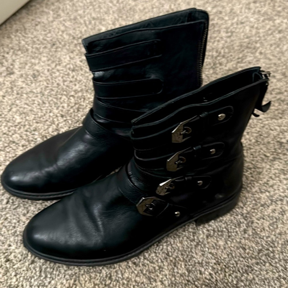 Stuart Weitzman Booties (Jitterbug) - image 1